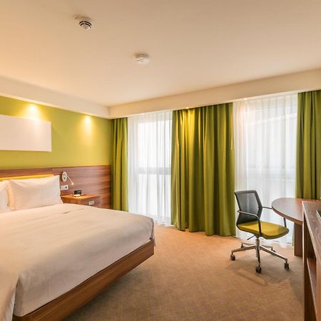 Hampton By Hilton Munich City West Exterior foto